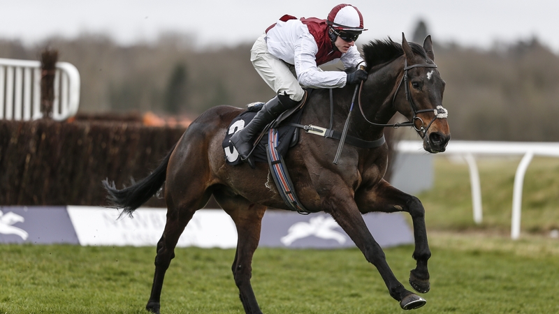 Joe Farrell held off Ballyoptic to win the Coral Scottish Grand National