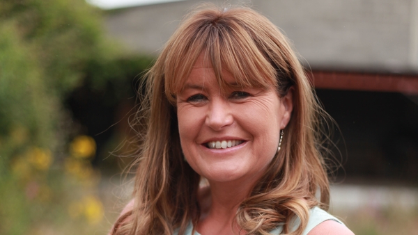Fiona Looney