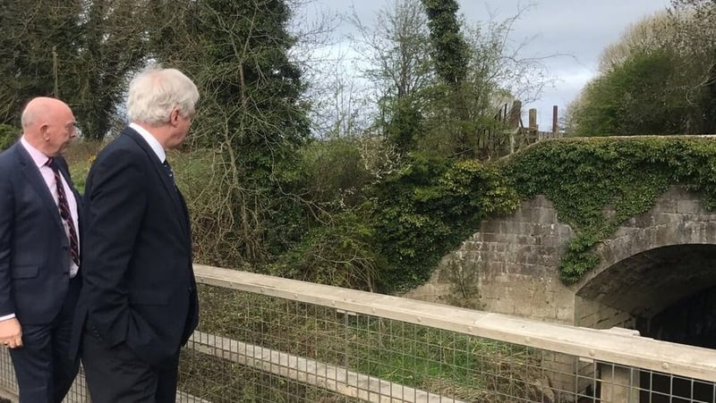 David Davis posted images from the visit on his Twitter account yesterday
