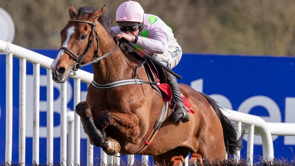 Faugheen blows away competition in Stayers Hurdle
