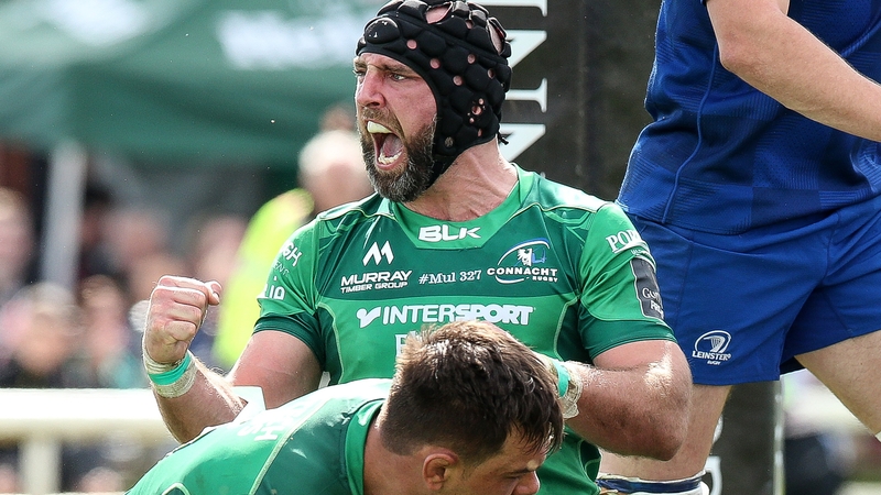 John Muldoon celebrates Kieran Marmion's first-half try