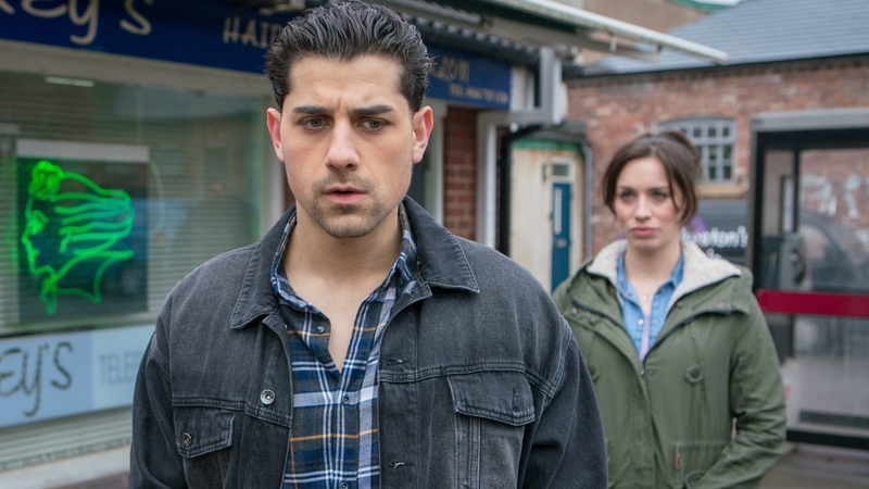 Corrie star Julia Goulding says Josh should be scared of Shona