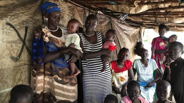 In pictures: People flee civil war in South Sudan