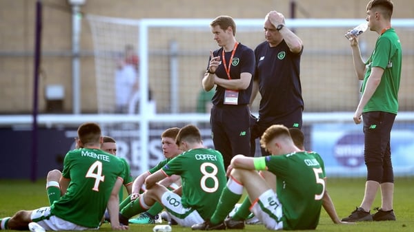 Republic of Ireland manager Colin O'Brien speaks to his players after the game