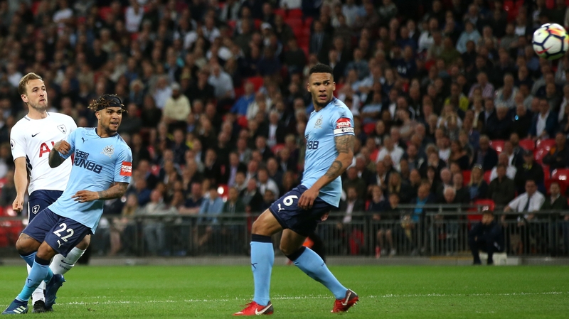 Harry Kane scores the game's only goal