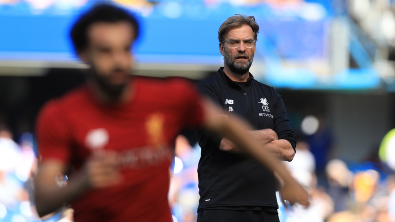 Klopp keeps an eye on Salah