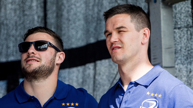 Robbie Henshaw (L) is out of the interprovincial derby