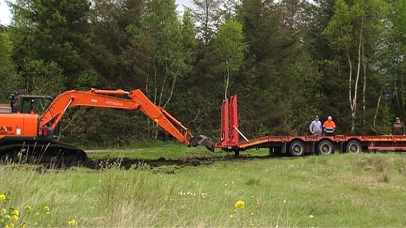 Air accident officials are investigating the crash