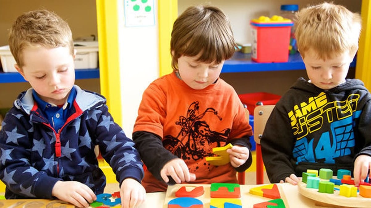 Tús Áite: Staid na naíonraí lán-Ghaeilge lasmuigh den nGaeltacht