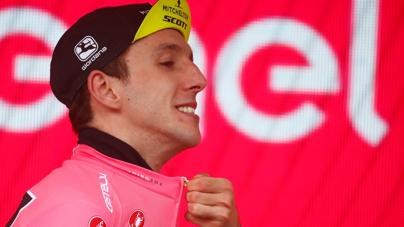 Simon Yates celebrates his stage win