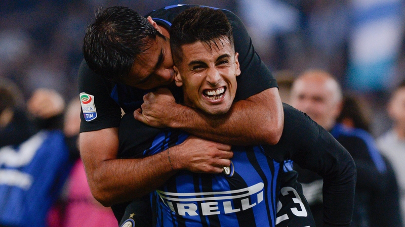 Matias Vecino celebrates the victory after the Italian Serie A football match between S.S. Lazio and F.C. Inter at the Olympic Stadium in Rome, on may 20, 2018. (Photo by Silvia Lore/NurPhoto via Getty Images)