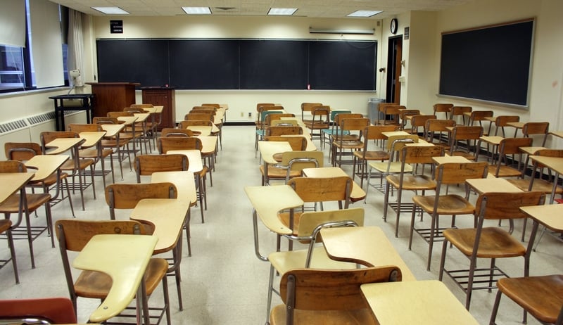 "Neamart á dhéanamh san oideachas lán-Ghaeilge ag polasaí roghnaithe" - eagraíochtaí Gaeilge