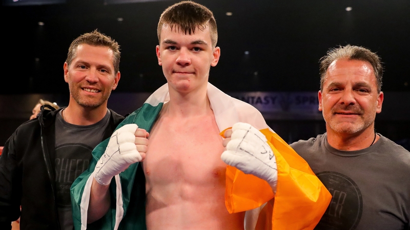 Aaron McKenna eased to his fourth pro win on the bounce