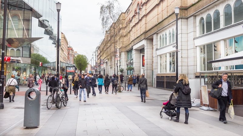 The KBC Bank Ireland/ESRI Consumer Sentiment Index slipped to 96.4 in September from 102.4 in August