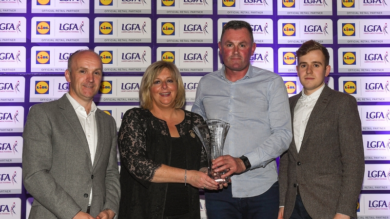 Mick Bohan collecting the award last night