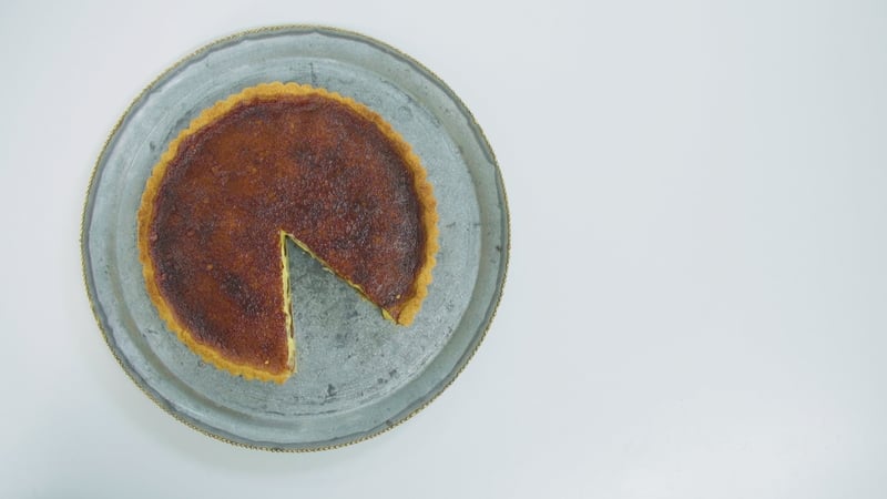 Medjool Date and Vanilla Tart