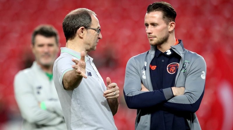 Republic of Ireland manager Martin O'Neill with Alan Browne