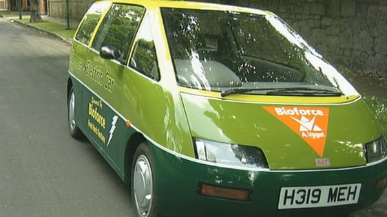 Electric car, Dublin (1998)