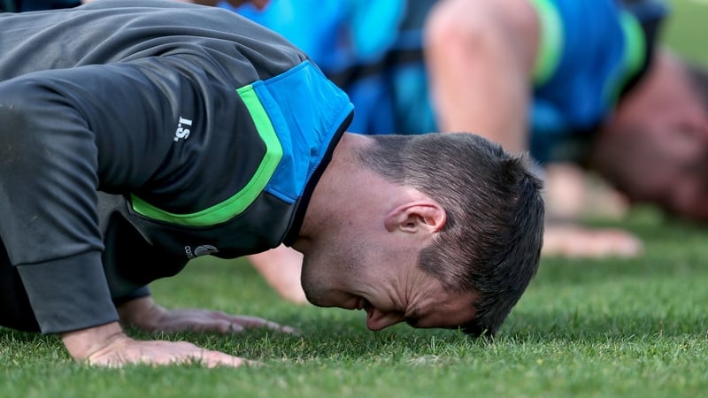 Johnny Sexton being put through his paces head of the second test against Australia