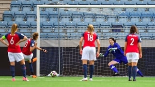 Norway's Caroline Graham Hansen scores from the penalty spot