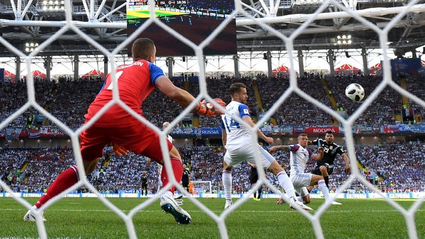 Serigo Aguero smashes Argentina into the lead after 19 minutes