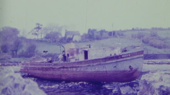 Shipwreck in Kilmacalogue