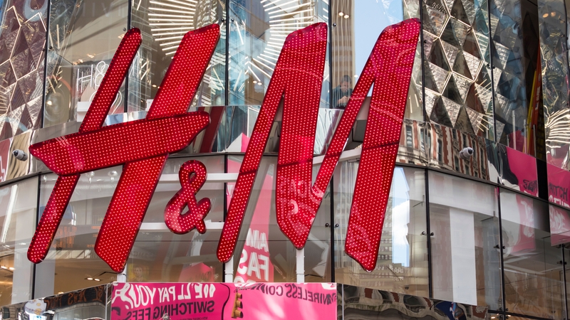 A one-time cost of 2.1 billion crowns related to the winding down of H&M's Russian operations impacted the result