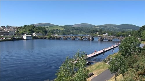 The historic narrow stone arch bridge linking Killaloe and Ballina