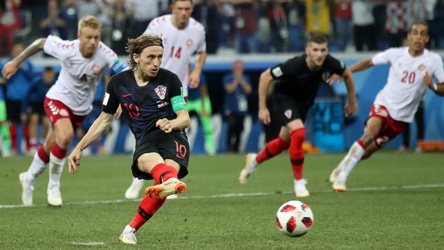 But Luka Modric misses it...