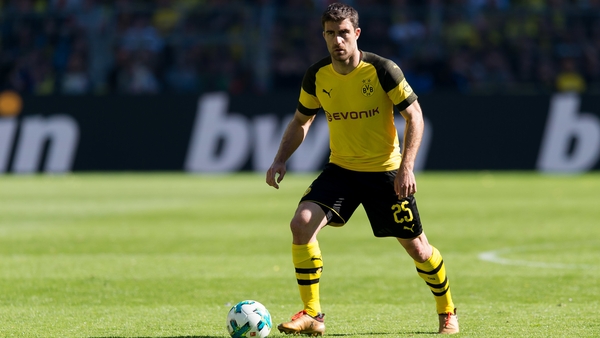 Sokratis Papastathopoulos joins full-back Stephan Lichtsteiner and goalkeeper Bernd Leno in joining the Gunners ahead of the new season