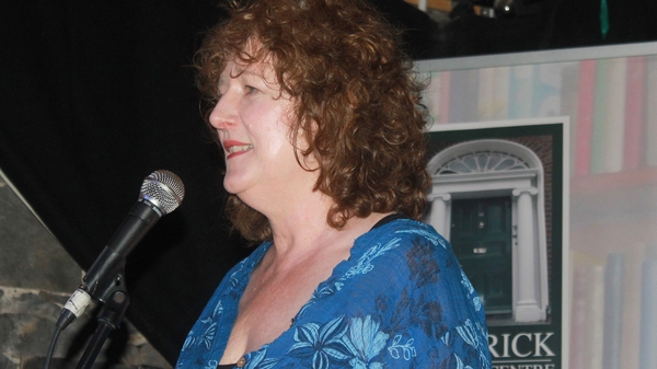 Writing limericks in Limerick - what a difference an 'O' makes!