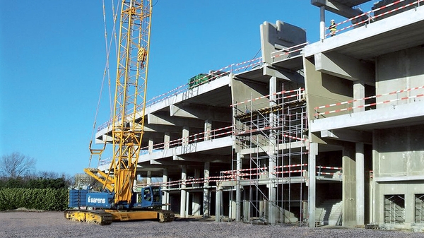 CRH has agreed a deal, along with the Barro Group, to buy Australia's Adbri