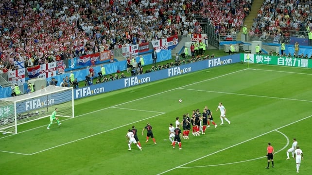 Sailing towards the left hand side of Subasic's goal