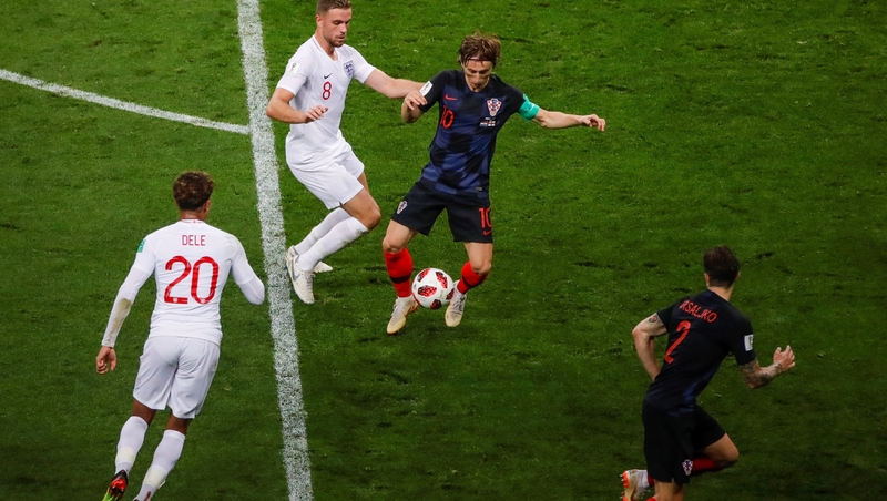 Mordic finds space in a crowded penalty area