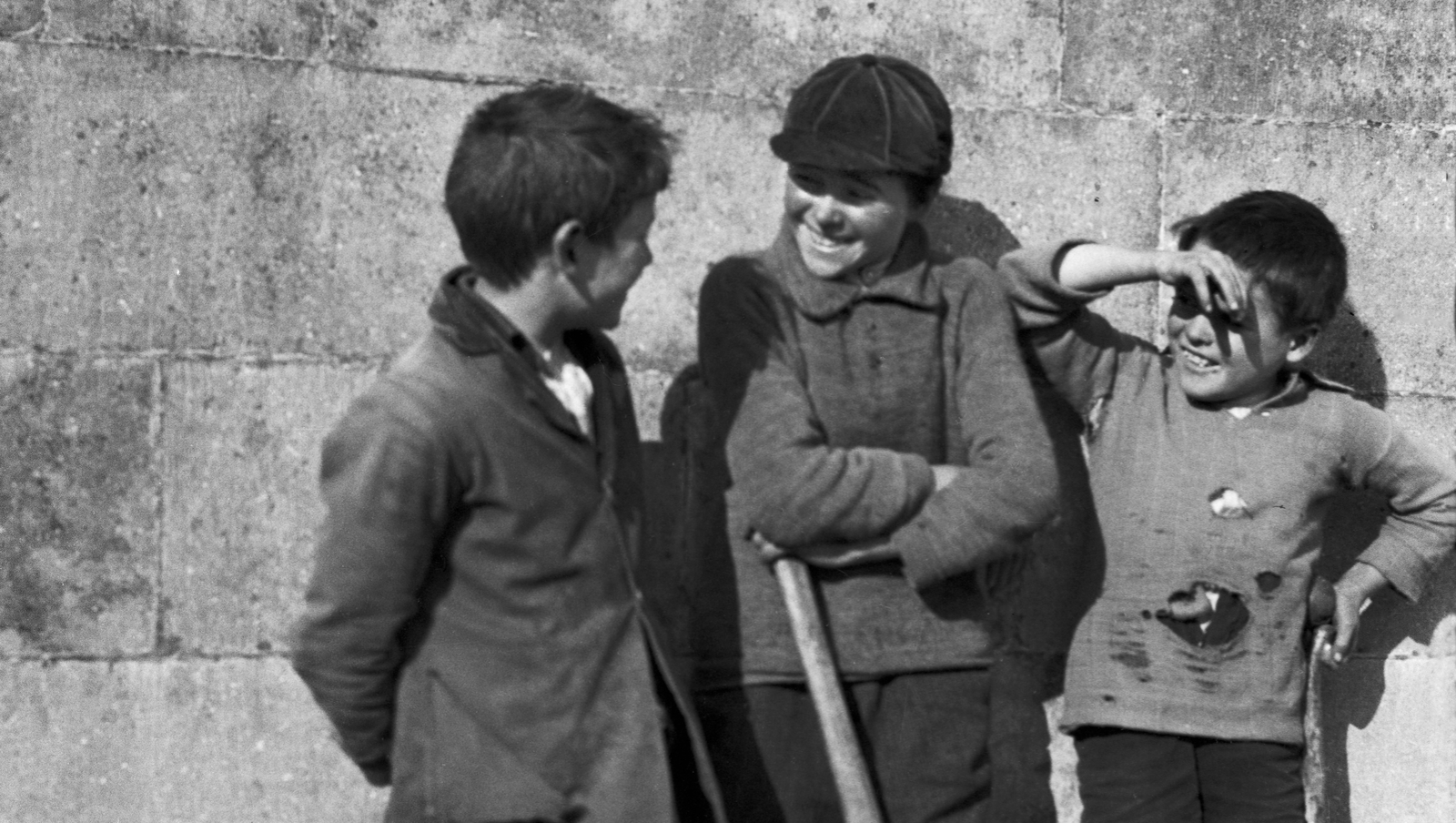 Hurling was more a game of the schoolyard than a formalised sport before the 20th century (James Har
