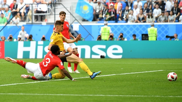 Thomas Meunier pokes home the opening goal