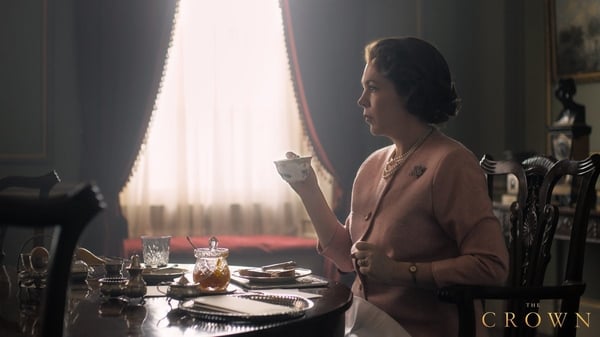 Olive Coleman as Queen Elizabeth II in The Crown
