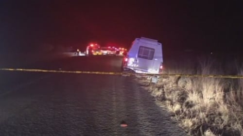 Emergency vehicles on the R74 highway after 11 taxi drivers were shot dead (Pic: Ladysmith Gazette / Michaela Steele)