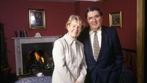 John Hume and his wife, Pat, pictured in 1998 (Pic: RTÉ Stills Library)