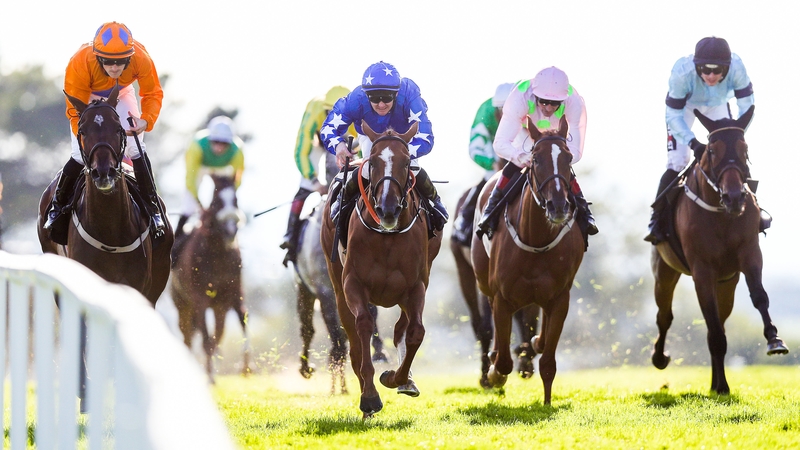 Billy Lee onbard Nessun Dorma (orange) comes home to win