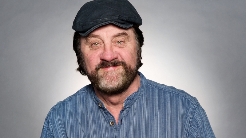 Zak is devastated when Rhona finds the owner of Monty the dog