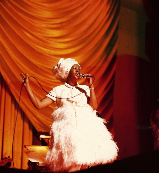 Aretha Franklin performing at Hammersmith Apollo circa 1968