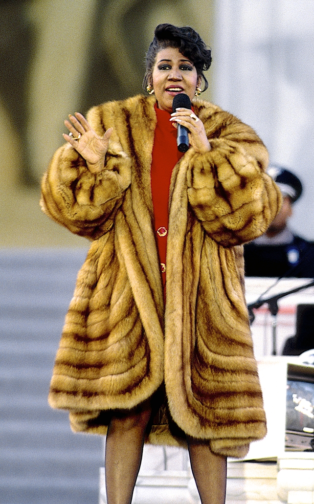 Aretha Franklin preforms at the Lincoln Memorial for President William Jefferson Clinton's inaugural gala Washington, DC. USA, January 17, 1993 (Photo by Mark Reinstein/Corbis via Getty Images)