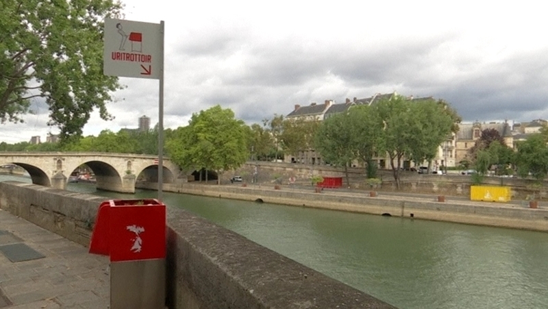'Uritrottoir' is a combination of the French words for urinal and pavement