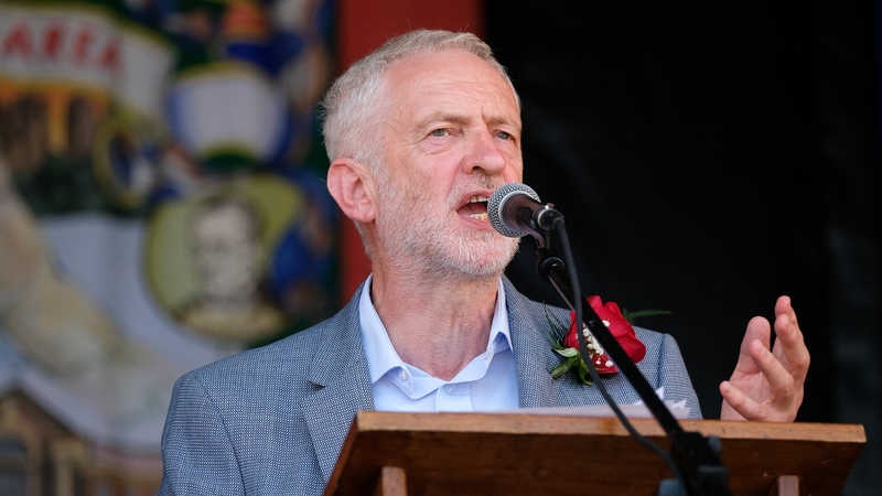 Jeremy Corbyn gave the four-fingered Rabbi'ah sign on a recent visit to Finsbury Park mosque