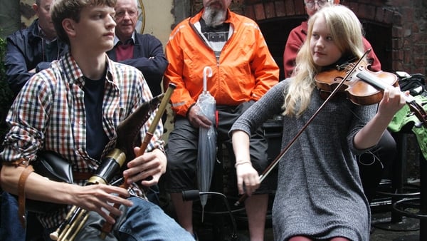 Watch: Fleadh Cheoil na hÉireann abú!