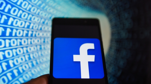 Facebook set to bar 'dangerous' people from posting live graphic videos on its platform