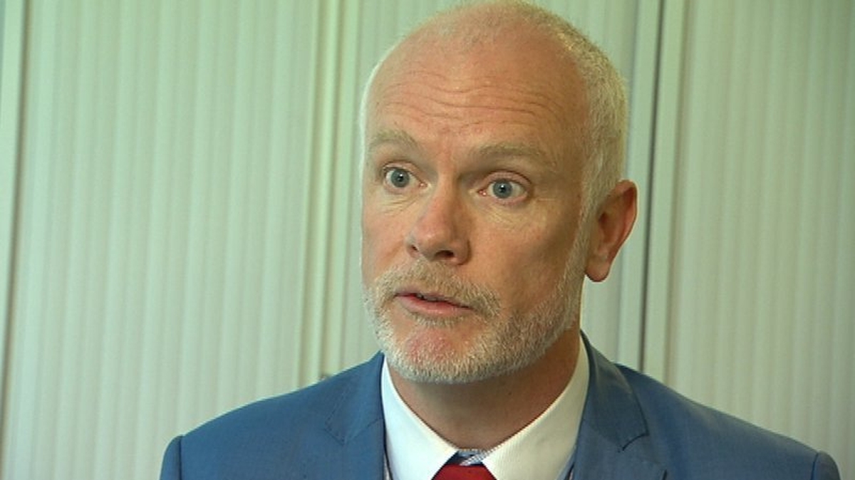 HEA chief executive announces resignation