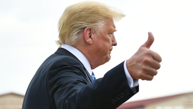 A Facebook Like: "Pro-Trump bots contributed at least five times more online messages than pro-Clinton ones during the last US general election"