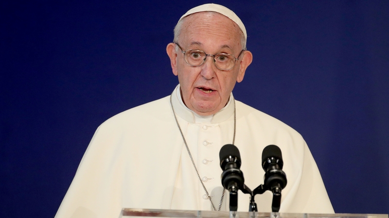 The Pope said the Government had created a 'dynamic' context for the peaceful settlement through the Agreement of a conflict which had caused "untold pain" on both sides